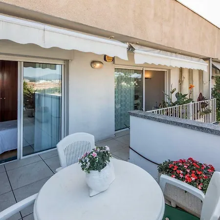 ático Con Gran Terraza En El Corazón De Apartamento Girona