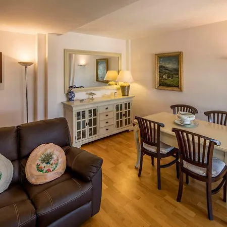 ático Con Gran Terraza En El Corazón De * Girona