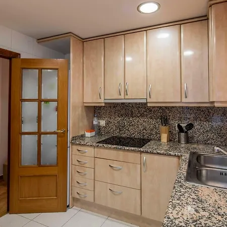 Apartamento ático Con Gran Terraza En El Corazón De *