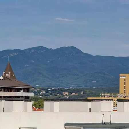 Atico Con Gran Terraza En El Corazon De 公寓 赫罗纳