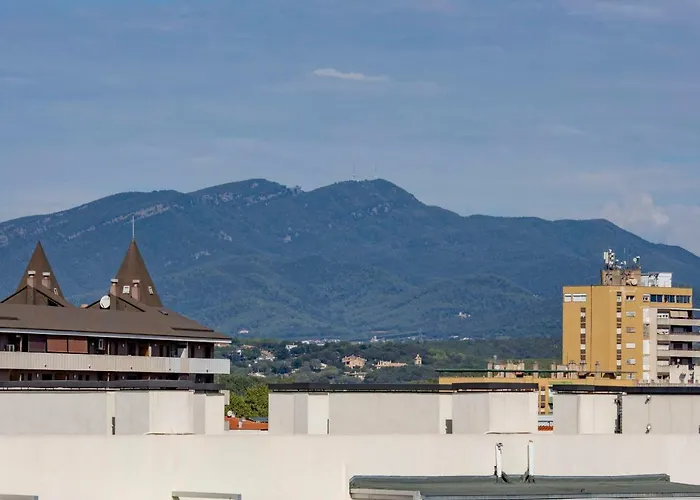 Atico Con Gran Terraza En El Corazon De Appartement Gérone