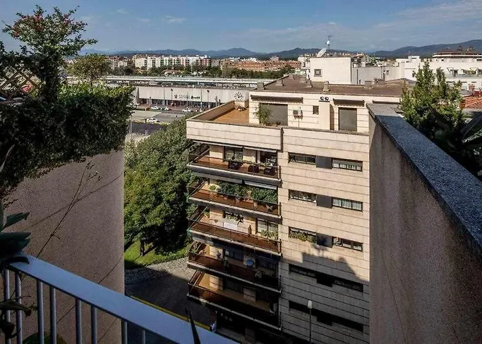 Atico Con Gran Terraza En El Corazon De דירה